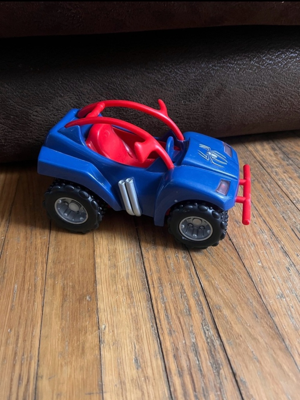 Vintage 2004 Hasbro Marvel Spider-Man 2 buggy